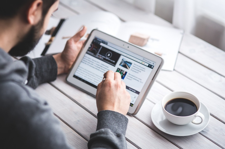 Integrating guest posts into your schedule Integrating guest posts into your schedule